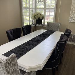 WHITE DINING TABLE (REAL WOOD)