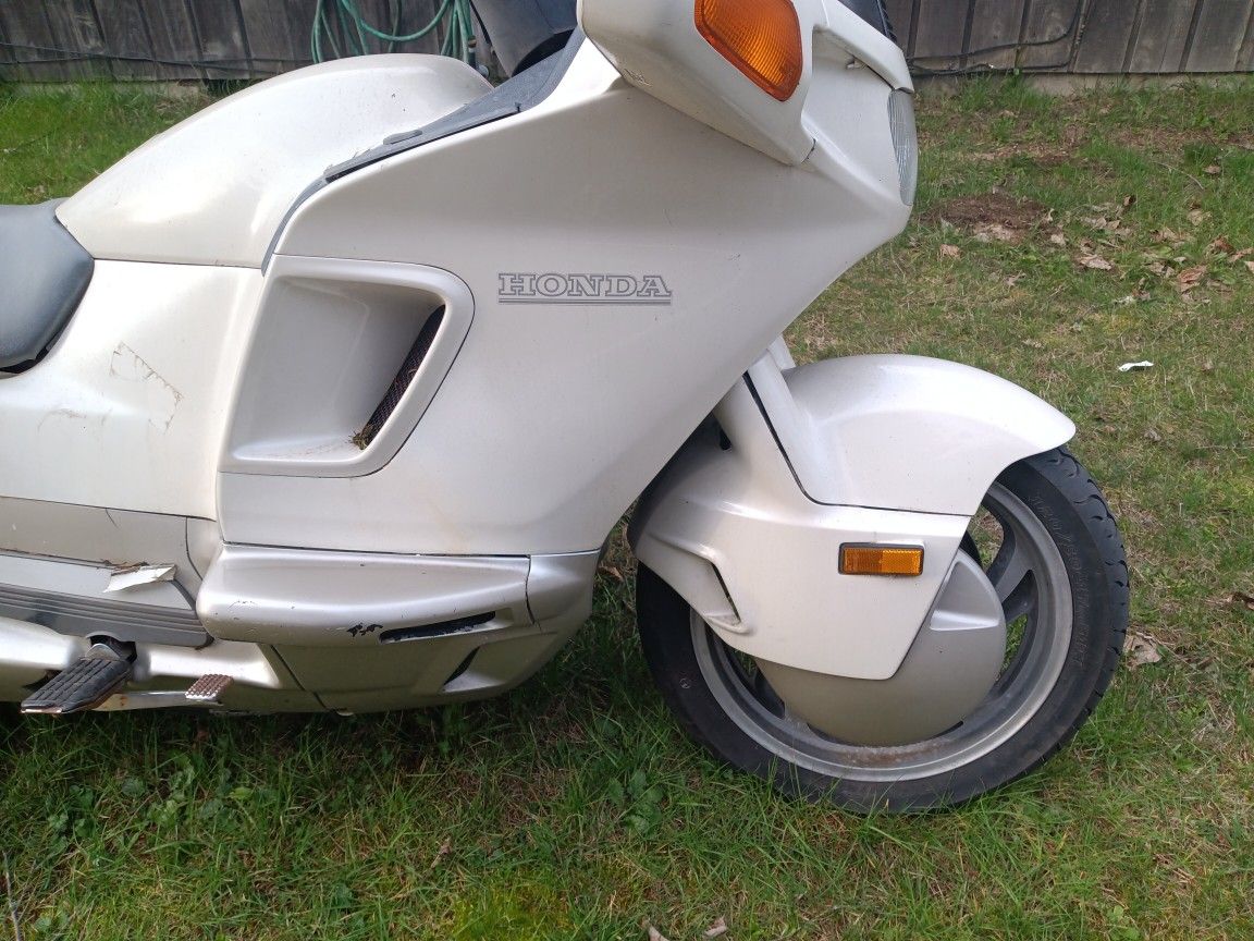 1989 honda pacific coast