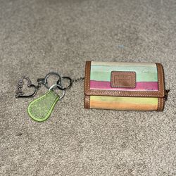 Coach Spring Wallet with 2 Coach Keychains 