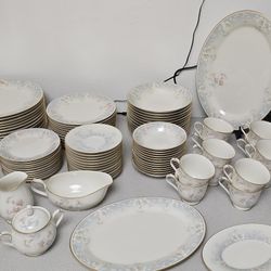 Noritake 7273 Marianne Platinum-Rimmed 12-Person China Set of 90 p.  Excellent