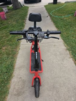 Phantom electric scooter