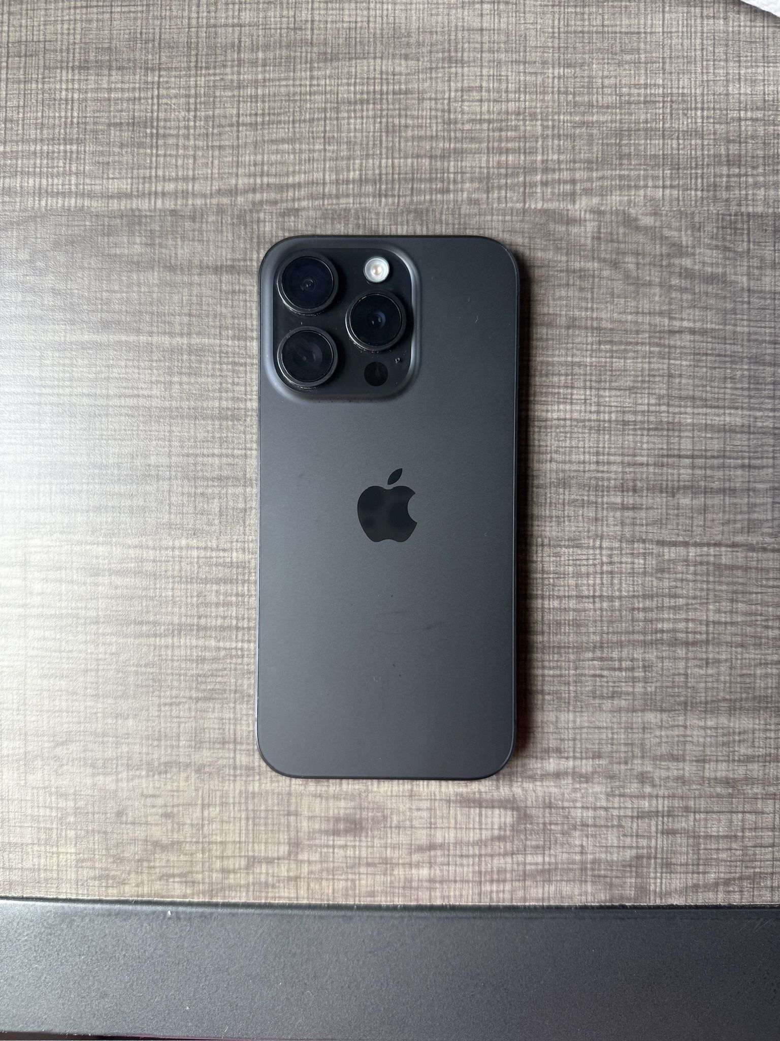 iPhone 15 Pro – 128GB – Black (Unlocked)