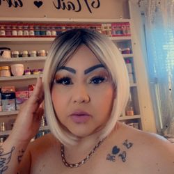 Use Wigs 