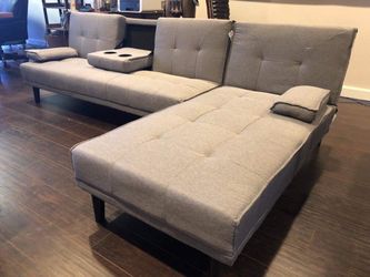 BRAND NEW SECTIONAL SLEEPER SOFA