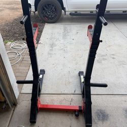 Adjustable bench,squat,dip station