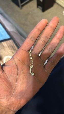 Earring real diamonds