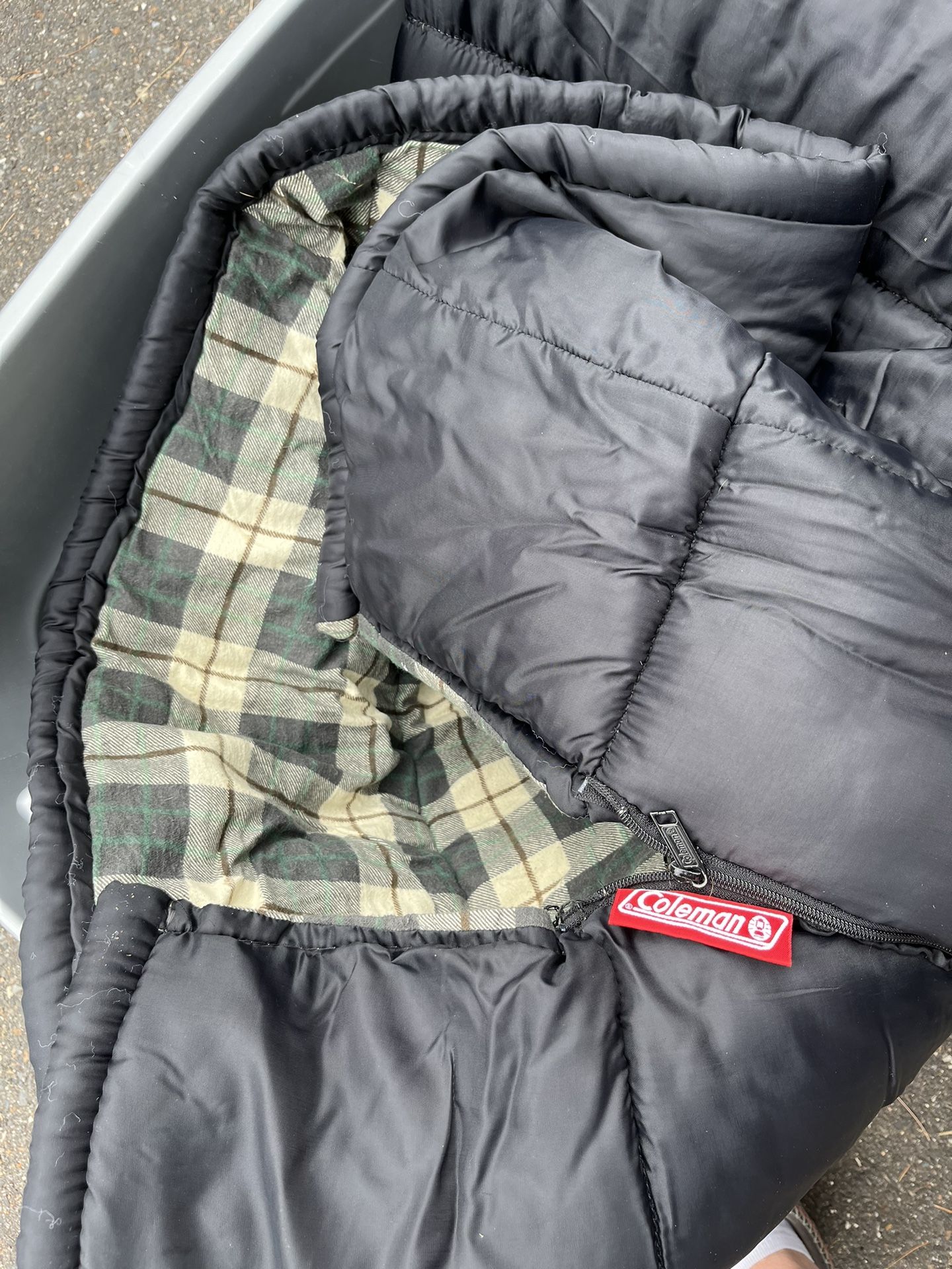 Coleman Vintage Sleeping Bag Black With Plaid Flannel Lining