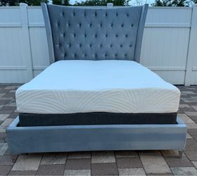 Beautiful silver velvet Queen size bed. Mattress and boxspring included. Delivery available for an additional cost. The Bed Frame and Mattress are com