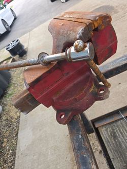 Vise 8" for repair