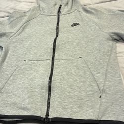 New Nike Sweater 