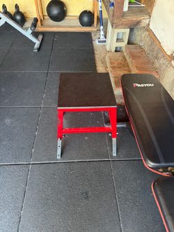 Workout stool