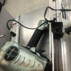 HITACHI FRAMING NAILER 