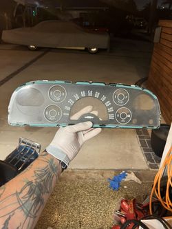 C10 Dash Gauge