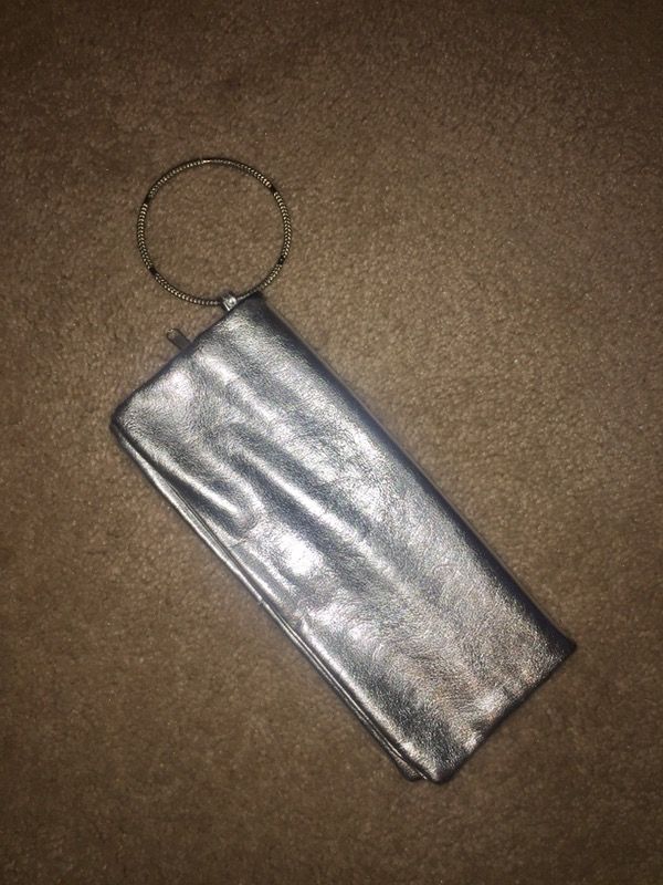 Silver wristlet clutch purse