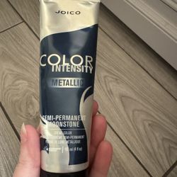 Jocio Hair Color