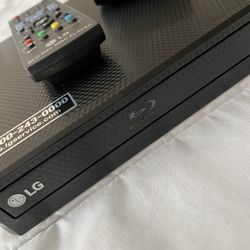 LG Blu-Ray DVD Player Like New