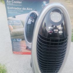 Honeywell 300 CFM Indoor Evaporative Air Cooler in Silver/Gray with Remote Control and an Extra Honeycomb Filter