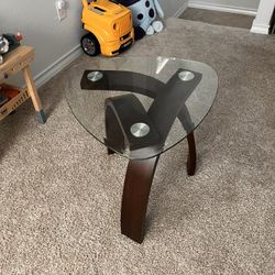 Matching Set Of 2 End Tables, Coffee Table And Sofa Table