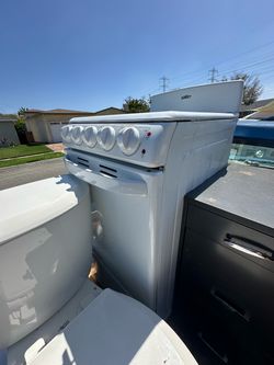 Summit 24” Gas Range Stove – Works Great – $350 OBO