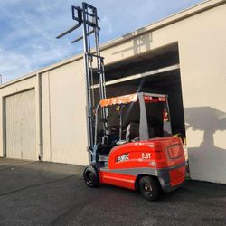 Brand New Electric Forklift