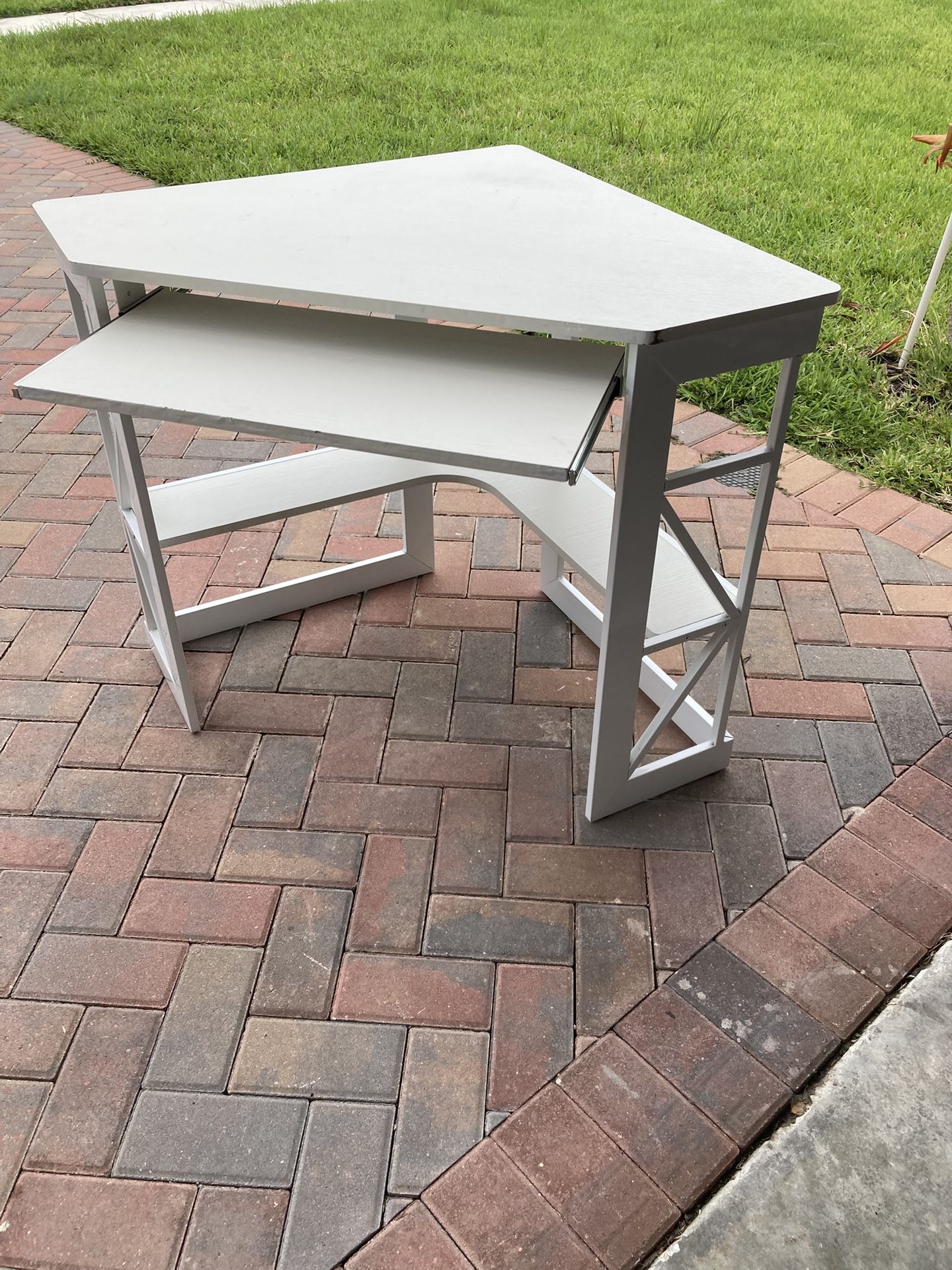 30 Inches Tall Computer Table With Shelves Like New For $35