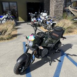 2023 Honda Navi / 1102 Miles