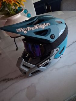 Troy Lee   helmet