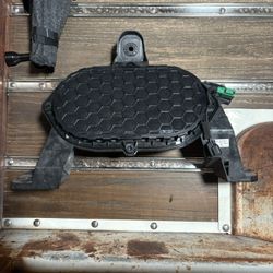 2021-2023 F150 OEM Subwoofer 