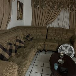 Free 3 Piece Sectional Couch