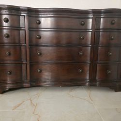 Large 10-Drawer Dark Wood Dresser with Curved Front