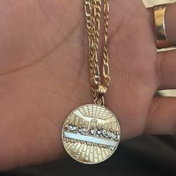 25”14k gold figaro chain