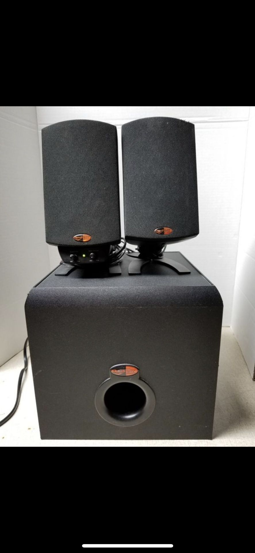Klipsch promedia 2.1 speakers and sub. Sub not working. Have replacement for $20, don’t know how to do it myself.
