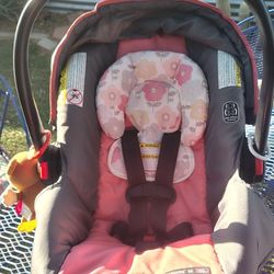 Car Seat And Stroller 