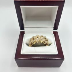 Gold Ring With Diamond 