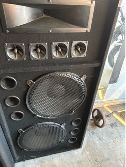Dj speakers