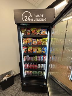 AI Combo Vending Machine – HAHA Plus 440