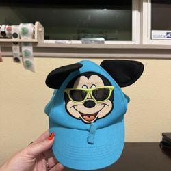 Disneyland Resorts Mickey Mouse Hat With Sunglass Holder - Toddler Adj.  Size
