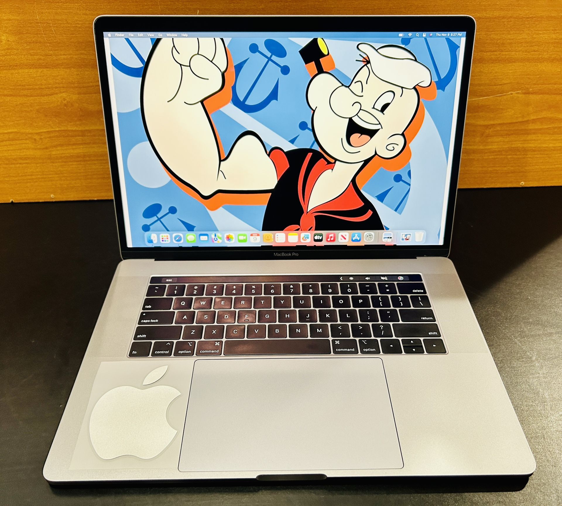 Apple MacBook pro 15” 2019 GHz core intel core i9 32GB RAM
