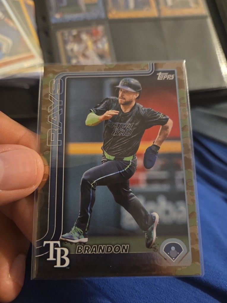 Brandon Lowe [Camo] #153 (2025 Topps) 