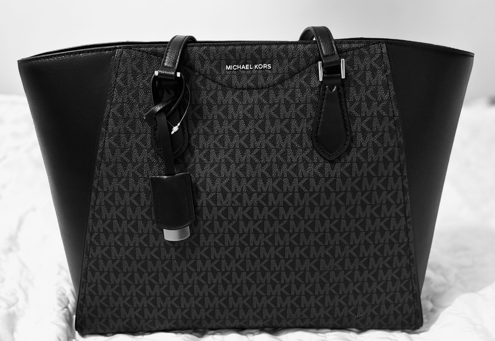 Micheal Kors Tote Bag