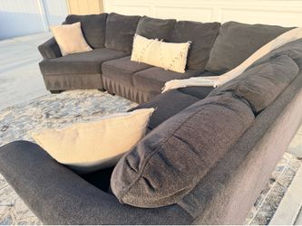 Living spaces gray sectional w cuddler DELIVERY AVAILABLE