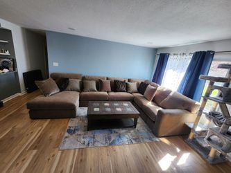Large Sectional Sofa with Chaise