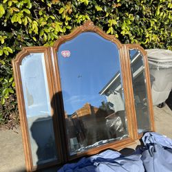 French provincial style king size bedroom set manufactured by Century Furniture