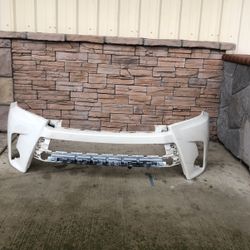 2017 To 2019 Toyota Highlander Front Bumper TO1000 427
