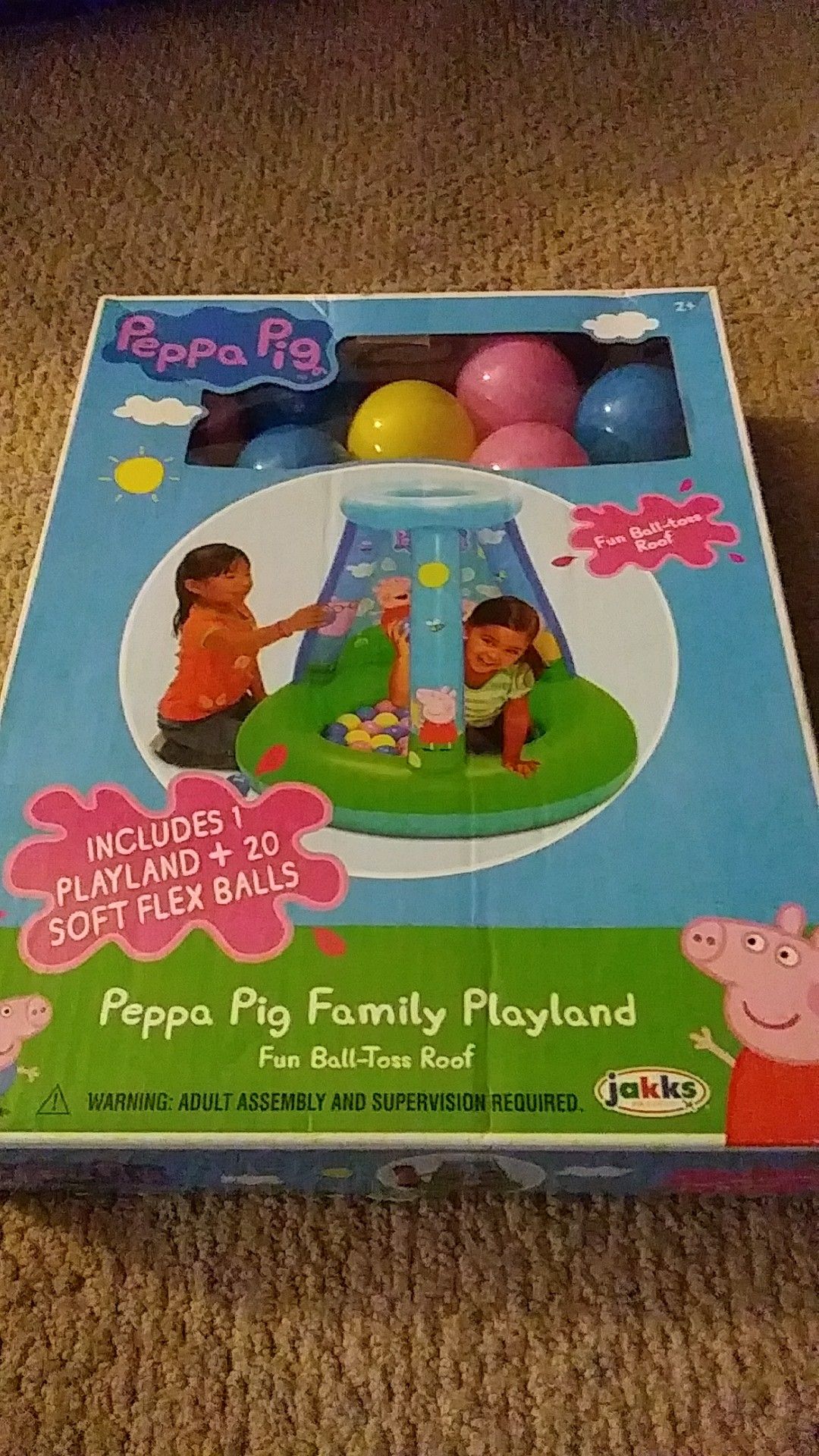 Peppa Pig fun balltoss playland ball pit