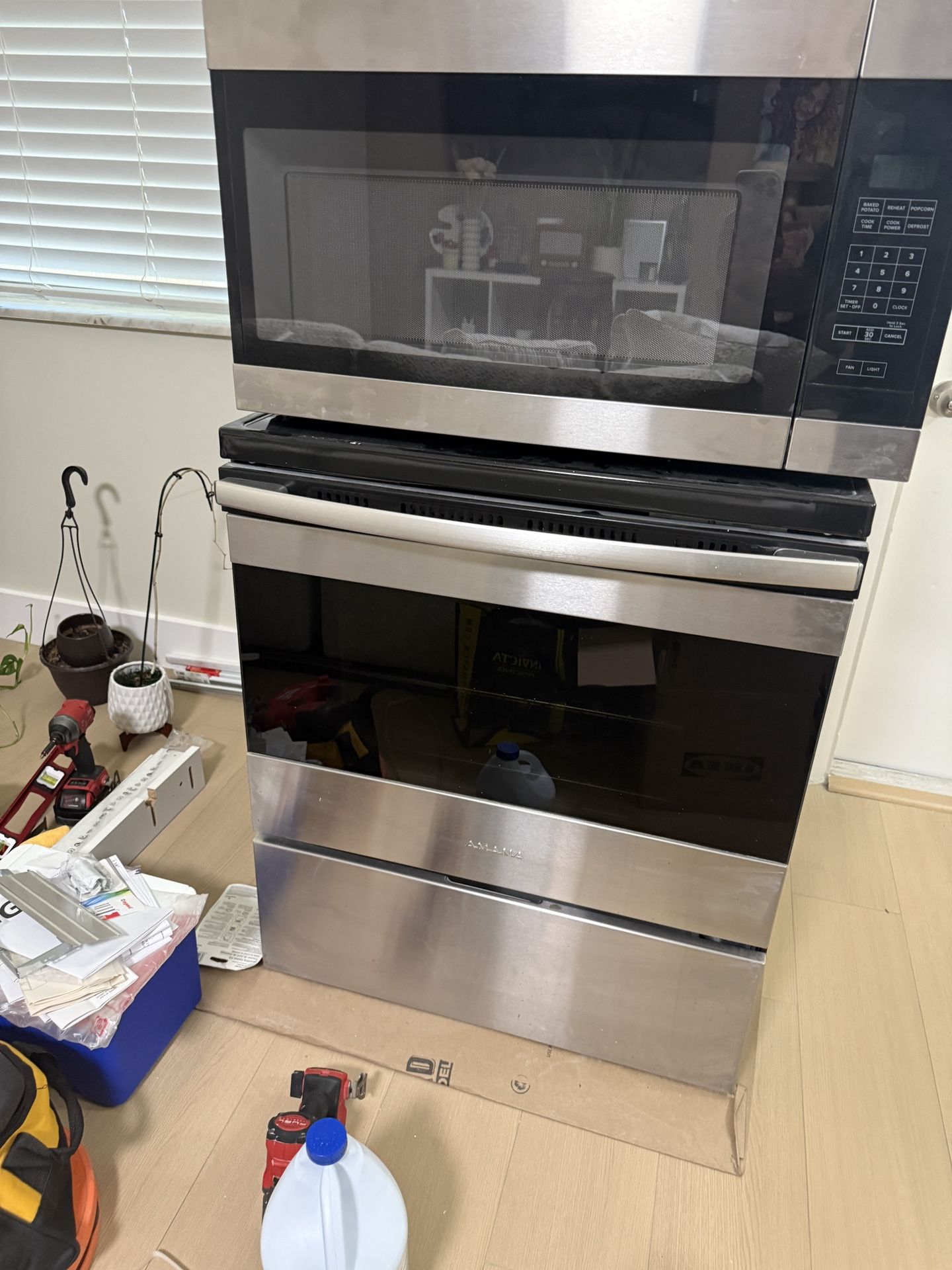 Stove And Microwave $350 Set