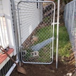 42x78 Gate 