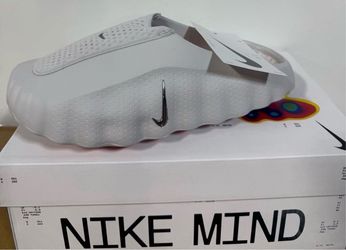 Nike Mind Body Slide Sandal