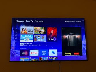 58 inch Hisense Roku smart tv like new