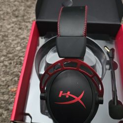 Hyper X Cloud Alpha